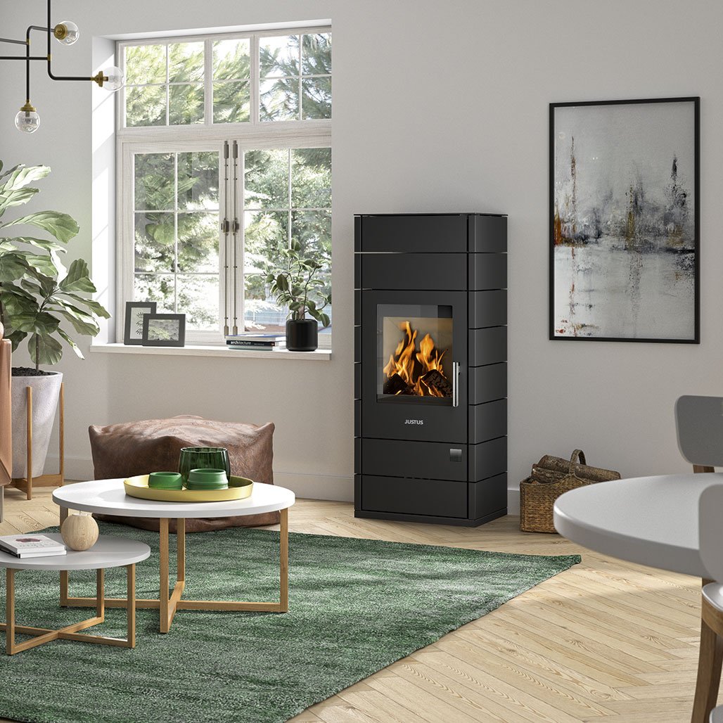 JUSTUS Tova (W+) Kaminofen 6 kW – Stahl Schwarz – Produktansicht 1
